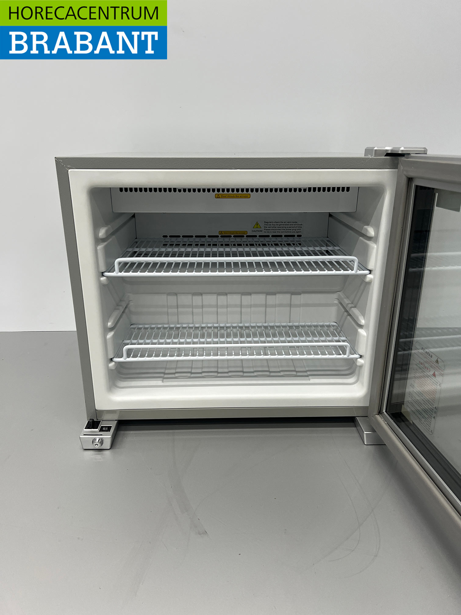 HCB Glasdeurvrieskast Vrieskast met glazen deur 55 liter 230V Horeca - Afbeelding 4