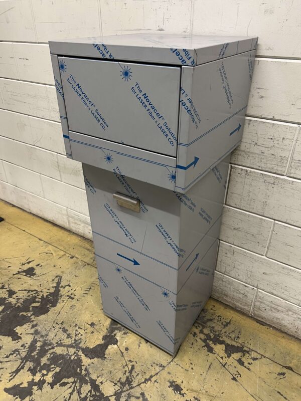 RVS Verrijdbare Prullenbak Afvalbak Vuilnisbak Premium-line Duwdeksel 130 liter Horeca - Afbeelding 2