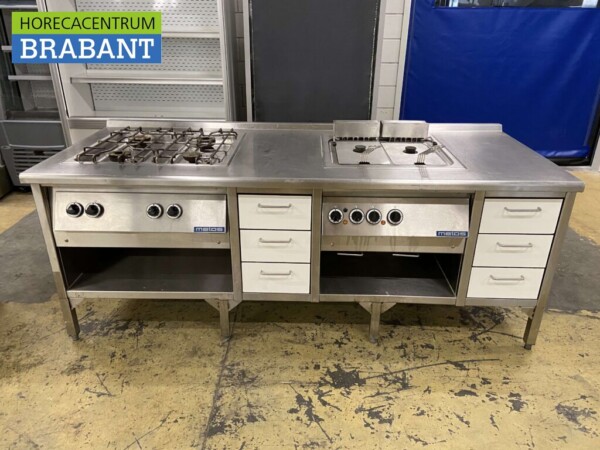 RVS Metos baklijn 4 pits fornuis en dubbele friteuse 219 cm Horeca