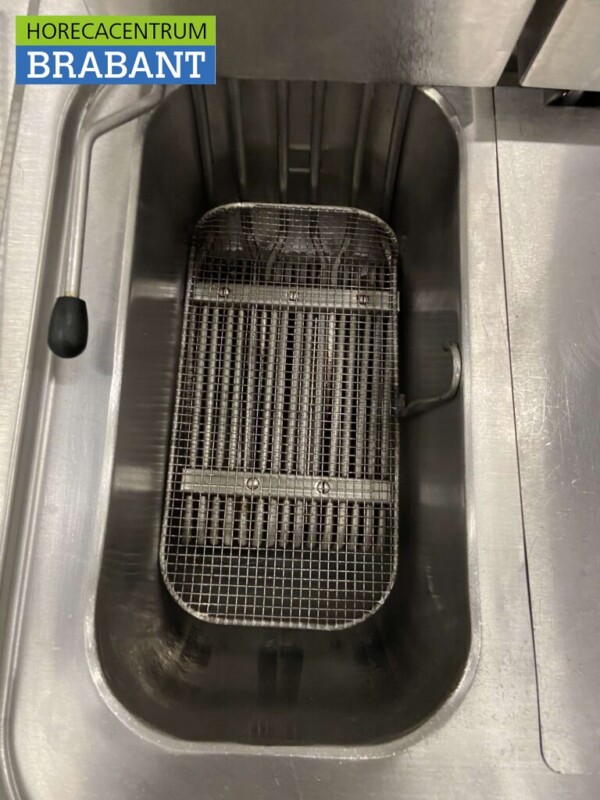 RVS Metos baklijn 4 pits fornuis en dubbele friteuse 219 cm Horeca - Afbeelding 6