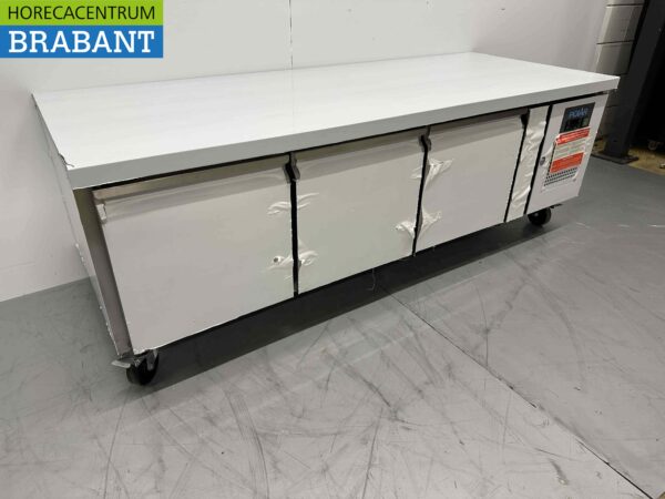 RVS Polar Koelwerkbank 3 deuren 179,5 cm 230V Horeca - Afbeelding 3