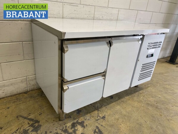 RVS Koelwerkbank 2 laden en 1 deur 136 cm 230V Horeca - Afbeelding 3