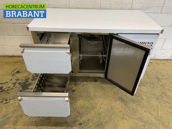 RVS Koelwerkbank 2 laden en 1 deur 136 cm 230V Horeca - Afbeelding 4