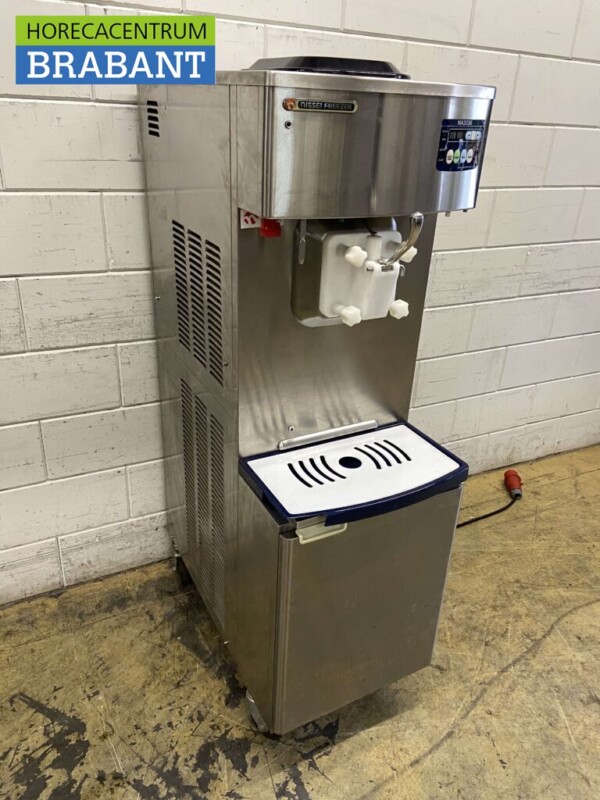 RVS Nissei Softijsmachine Swirlfunctie NA3336 NA-3336 400V Horeca - Afbeelding 3