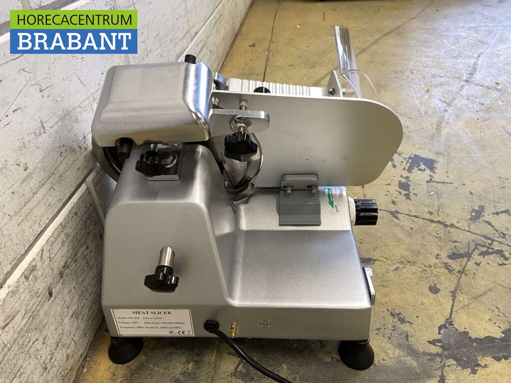 Ongelijkheid Geelachtig Stuwkracht Vleessnijmachine Snijmachine 220 mm 230V Horeca Slagerij - Horecacentrum Brabant Ongelijkheid Geelachtig Stuwkracht Vleessnijmachine Snijmachine 220 mm 230V Horeca Slagerij - Horecacentrum Brabant