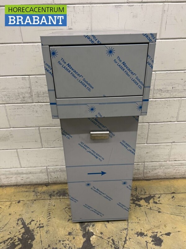 RVS Verrijdbare Prullenbak Afvalbak Vuilnisbak Premium-line Duwdeksel 130 liter Horeca