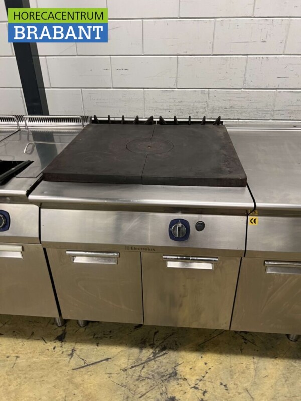 RVS Electrolux Baklijn Dubbele friteuse Doorkookplaat Bain marie Braadslede 440 cm GAS Horeca - Afbeelding 9