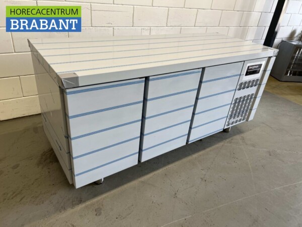 RVS Coreco Premium koelwerkbank 3 deuren 1/1 gastronorm 179,5 cm Horeca - Afbeelding 3