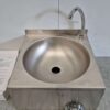 RVS Saro Justin Wasbak Spoelbak met kniebediening 40 x 40 cm Horeca - Afbeelding 2