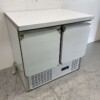 RVS Koelwerkbank 2 deuren 90 cm 230V Horeca - Afbeelding 3