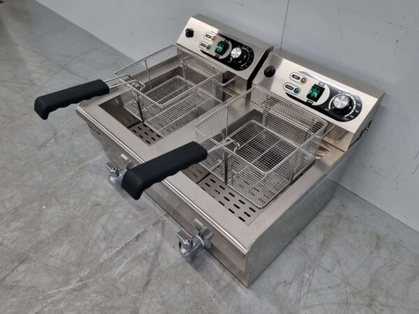 RVS Dubbele Friteuse Frituur Aftapkraan 2 x 13 liter 2 x 230V Horeca - Afbeelding 6