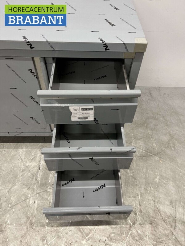 RVS Werkkast Premium-line Kast Werktafel 2 schuifdeuren en 3 laden 140 cm Horeca - Afbeelding 5