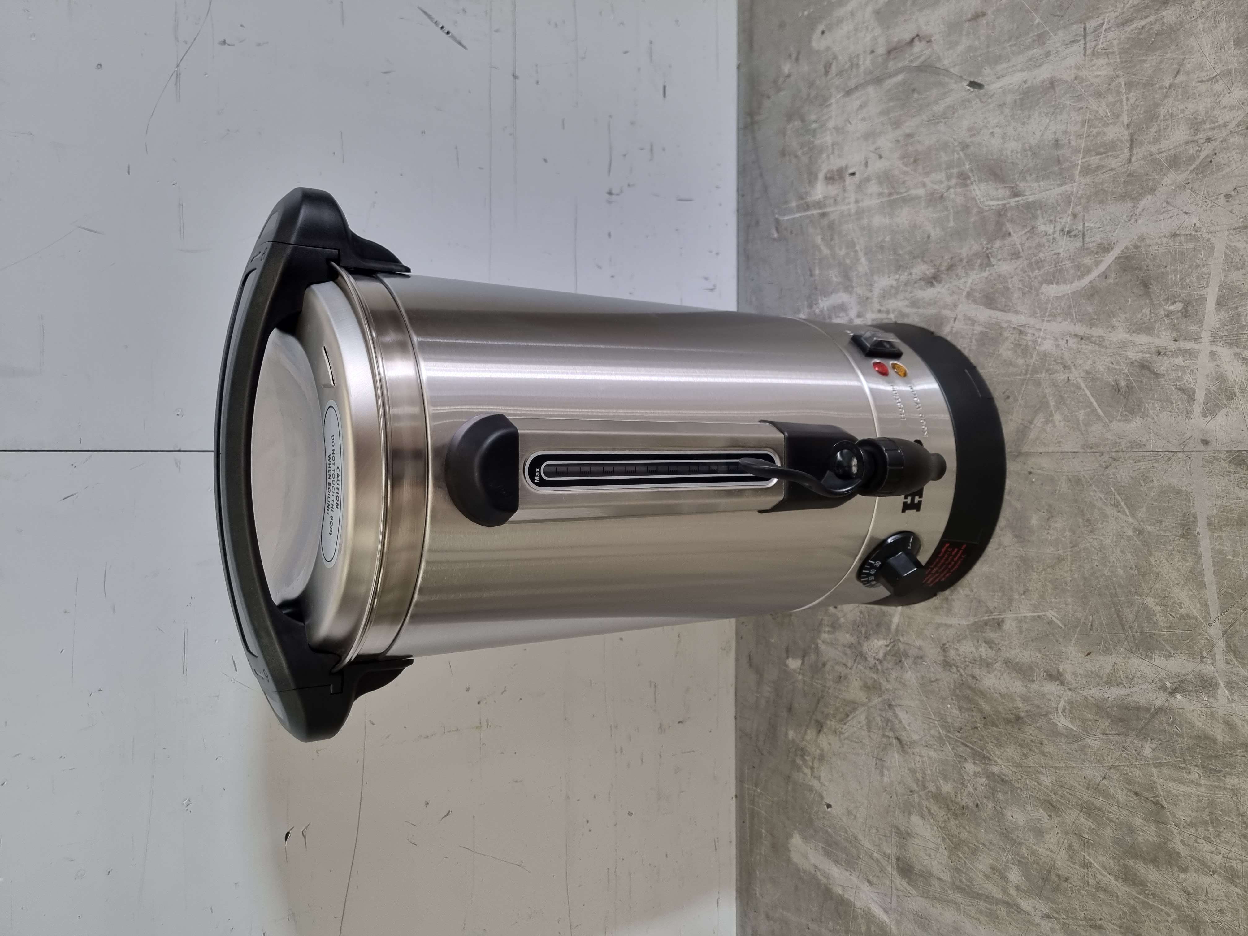 Tristar dubbelwandige waterkoker 1,5 liter aanbieding bij Action