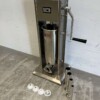 RVS Verticale churrosmachine churros maker vulbus stopbus worstvuller 5 liter Horeca - Afbeelding 2