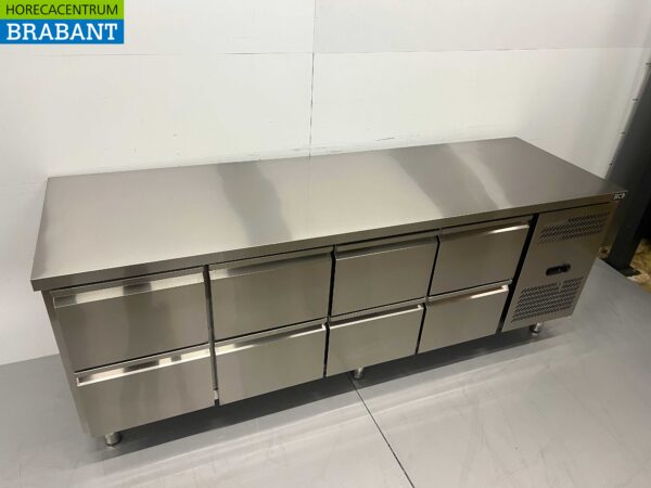 RVS Koelwerkbank 8 laden 223 cm 230V Horeca - Afbeelding 3