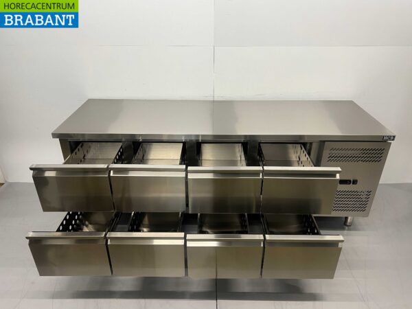 RVS Koelwerkbank 8 laden 223 cm 230V Horeca - Afbeelding 4
