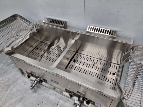 RVS Dubbele Friteuse Frituur 2 x 30 liter Gas Horeca - Afbeelding 5
