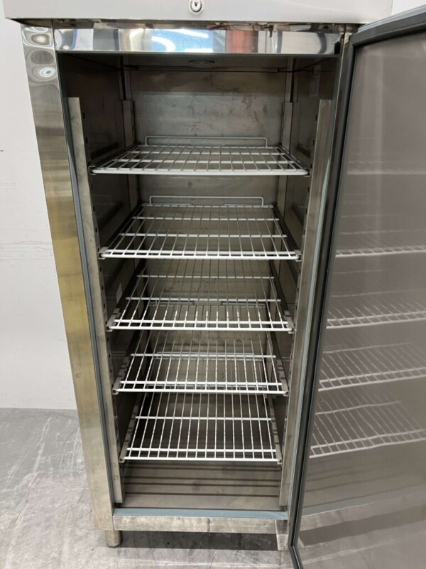 RVS GGG Koelkast Koeling 2/1 GN 600 liter 230V Horeca - Afbeelding 4