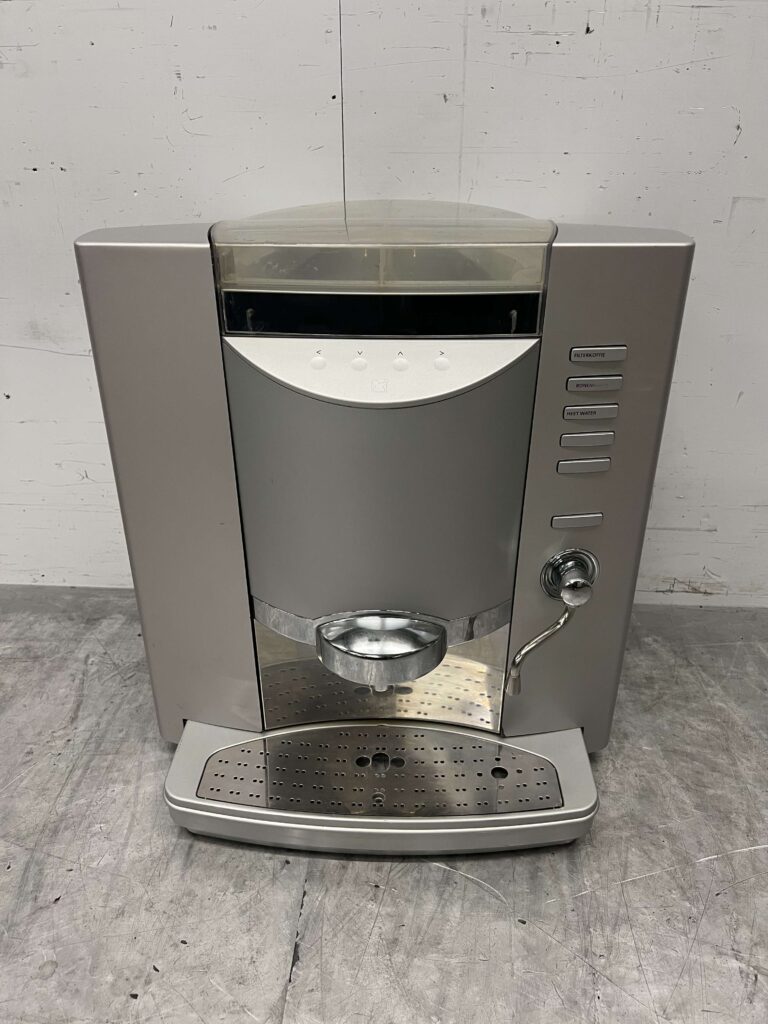 DeJongDuke Koffiemachine Espressomachine Verse bonen Filter koffie 230V - Horecacentrum Brabant