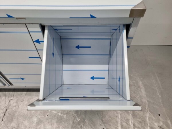 RVS Werkkast Kast Werktafel 2 klapdeuren en 3 laden en afvalbak 180 cm Horeca - Afbeelding 5