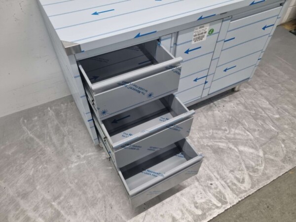 RVS Werkkast Kast Werktafel, klapdeur, 3 laden en afvalbak 140 cm Horeca - Afbeelding 6