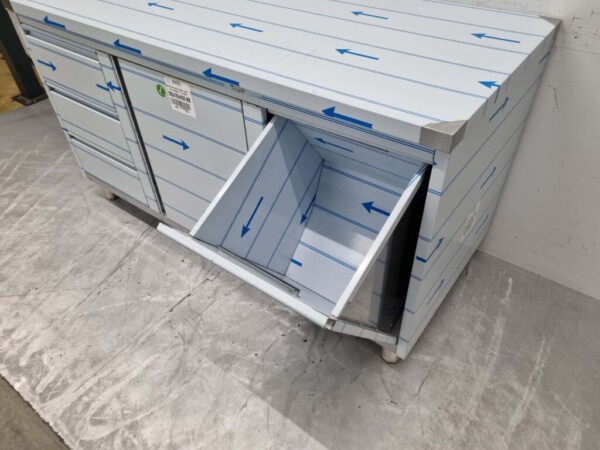 RVS Werkkast Kast Werktafel 2 klapdeuren, 3 laden en afvalbak 160 cm Horeca - Afbeelding 4