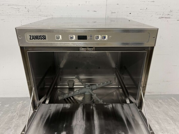 RVS Zanussi NUC3 Vaatwasser Vaatwasmachine Voorlader 400V Horeca - Afbeelding 4