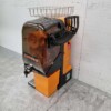 Zumoval Minimax sinaasappelpers citruspers 230V Horeca - Afbeelding 3