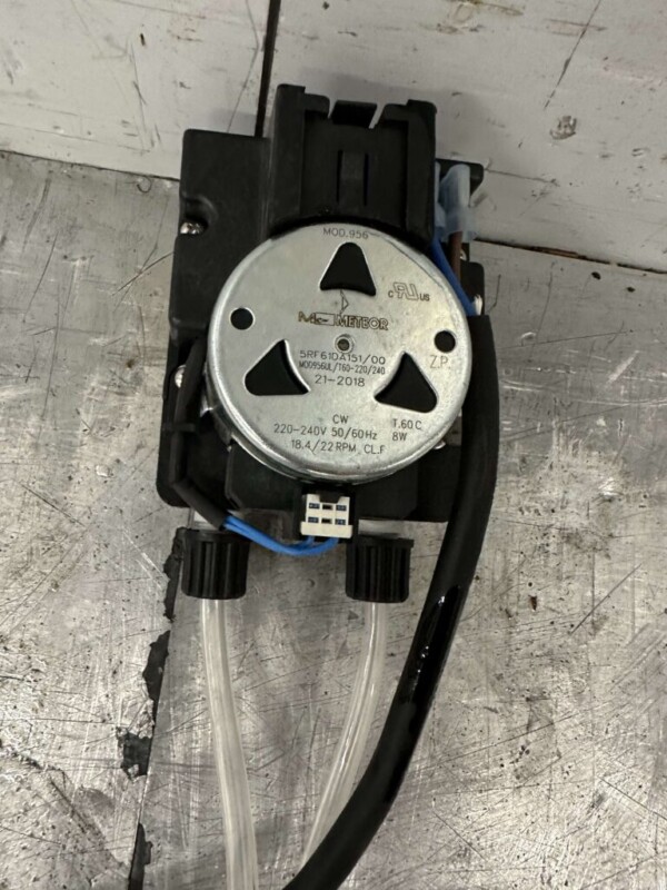 Seko doseerpomp wasmiddelpomp 230V Horeca - Afbeelding 4