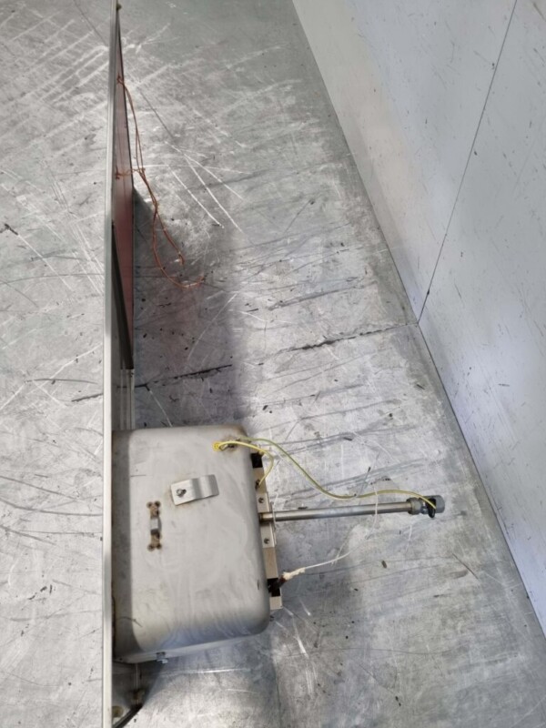 RVS Rieber Warmhoudplaat met bain marie 1/1 GN 230V 144 cm Horeca - Afbeelding 4