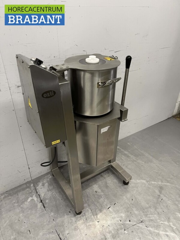 RVS Ozti Cutter / Keukenmachine / Groentecutter 20 liter 230V Horeca - Afbeelding 3