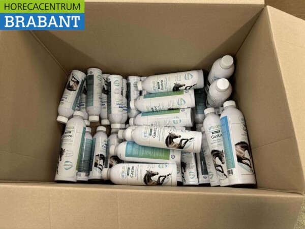 Partij VetSelect voedingssupplementen en verzorgingsproducten voor paarden horses - Afbeelding 3