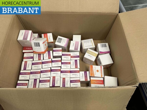 Partij Soffinov voedingssupplementen, afvalproducten en verzorgingsproducten - Afbeelding 2