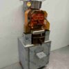 Cancan Automatische sinaasappelpers citruspers met tank met verrijdbaar onderstel 230V Horeca - Afbeelding 2