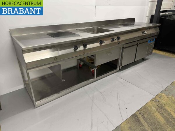 RVS MKN Baklijn Dubbel elektrisch fornuis Inductie en braadslede en koelwerkbank 300 cm 230/400V Horeca - Afbeelding 2