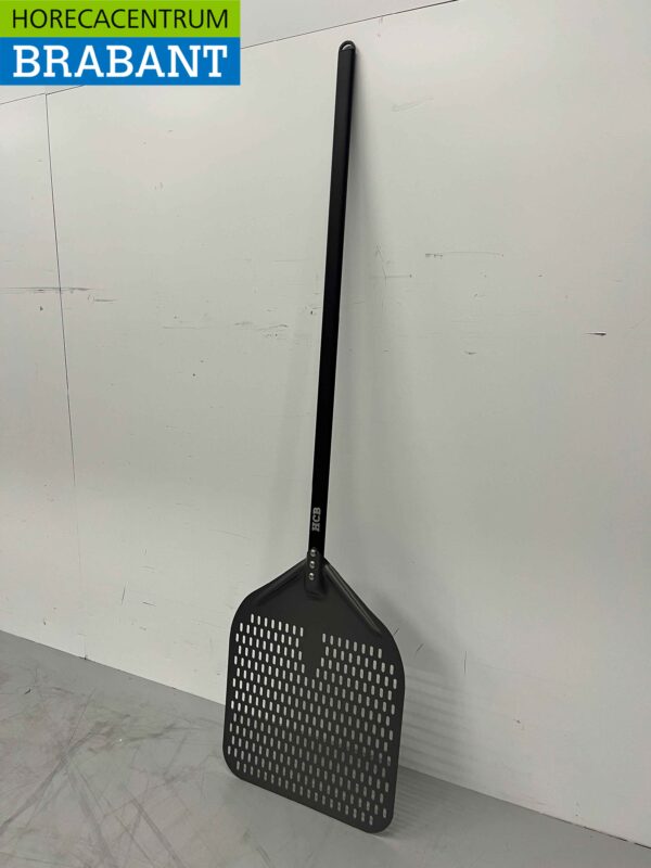 Pizzaschep hard geanodiseerd, geperforeerd blad 35 cm, lengte steel 90 cm Horeca - Afbeelding 2