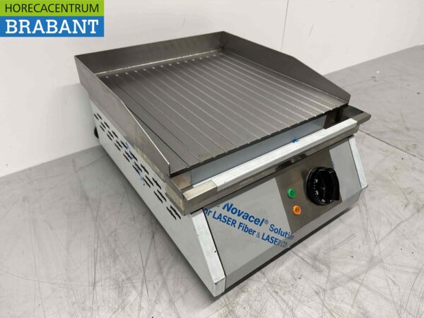 RVS Saro Bakplaat Grillplaat Fry Top 400 GR 230V Horeca - Afbeelding 2