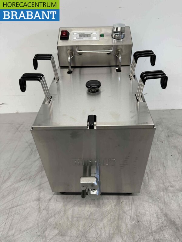 RVS Buffalo pastakoker digitaal 8 liter 230V Horeca