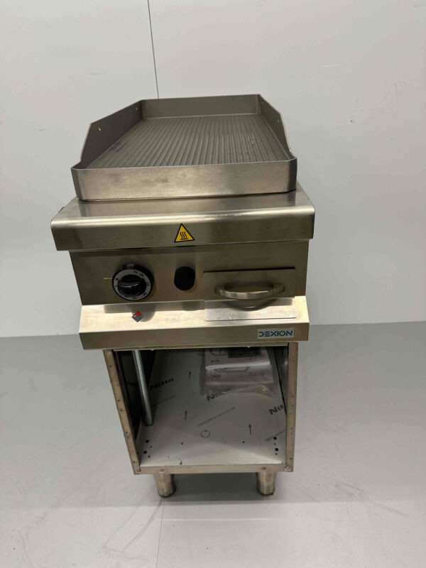 RVS Dexion bakplaat Geribbeld 8 kW Gas Horeca