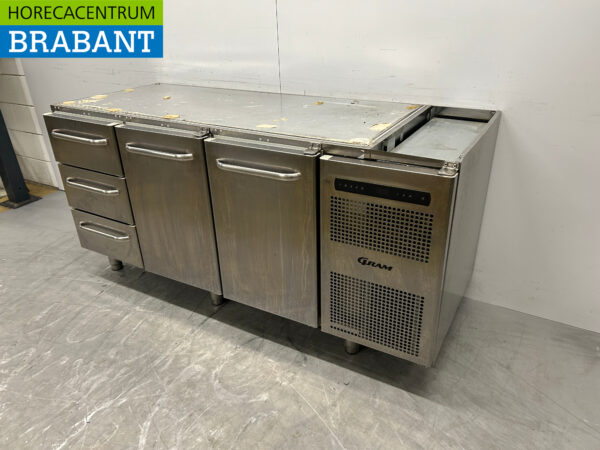 RVS Gram Koelwerkbank 2 deuren en 3 laden 172,5 cm 230V Horeca - Afbeelding 2
