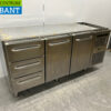 RVS Gram Koelwerkbank 2 deuren en 3 laden 172,5 cm 230V Horeca - Afbeelding 3
