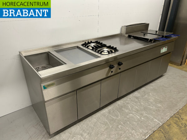 RVS Kiremko Fado Baklijn Elektrische spiegelbakplaat / bakplaat, Dubbele friteuse, Bain Marie en 2 pits fornuis 275 cm 230V + Aardgas Horeca - Afbeelding 2