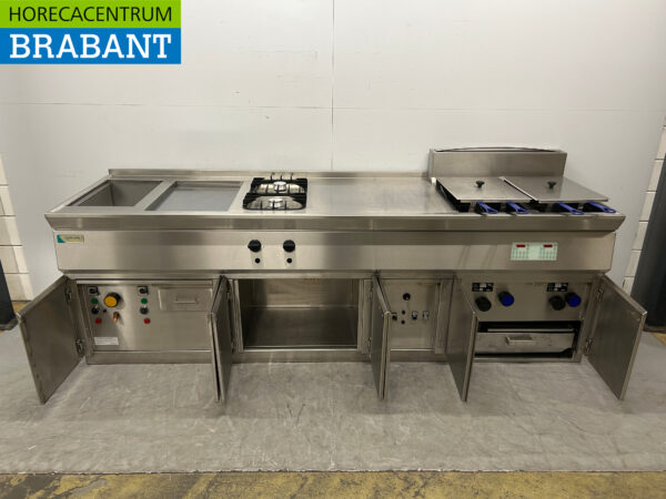 RVS Kiremko Fado Baklijn Elektrische spiegelbakplaat / bakplaat, Dubbele friteuse, Bain Marie en 2 pits fornuis 275 cm 230V + Aardgas Horeca - Afbeelding 4