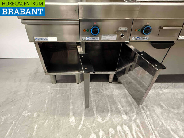 RVS Modular baklijn bestaande uit Blind unit, Bain Marie, Bakplaat en 6 pits fornuis 230 cm 230V + 400V + GAS Horeca - Afbeelding 7