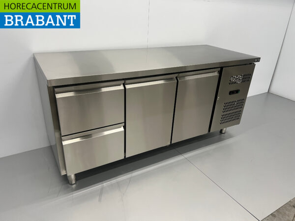 RVS Koelwerkbank 2 deuren en 2 laden 179,5 cm 230V Horeca - Afbeelding 3