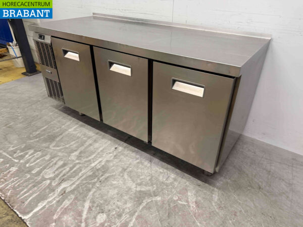 RVS Electrolux Koelwerkbank 3 deuren 172 cm 230V Horeca - Afbeelding 3