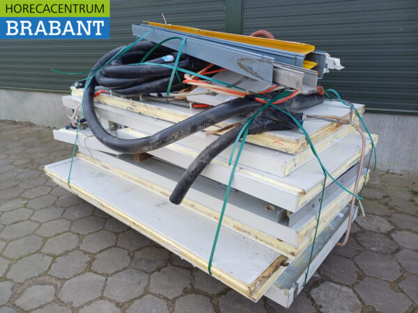 Koelcel Vriescel met 2 biertanks 500 liter installatie 230V Horeca