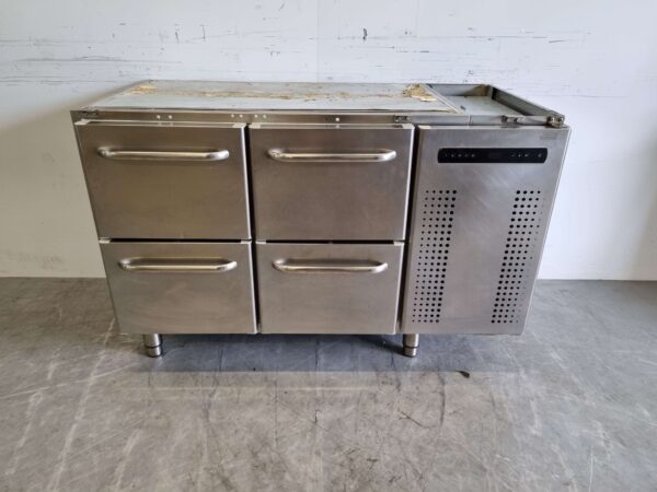 RVS Gram Koelwerkbank 4 laden 129 cm 230V Horeca