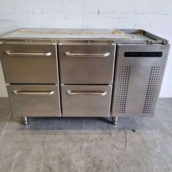 RVS Gram Koelwerkbank 4 laden 129 cm 230V Horeca