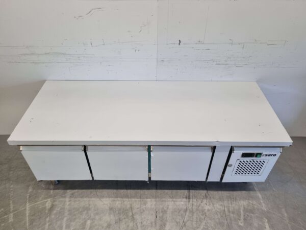RVS Saro Onderbouw Koelwerkbank 3 deuren 179,5 cm 230V Horeca - Afbeelding 4